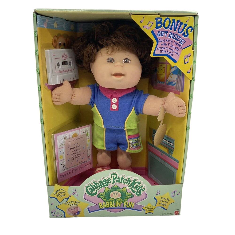 Cabbage Patch Kids 1998 Babblin Fun Sing Babble Giggle Michaela Adair Feb. 18
